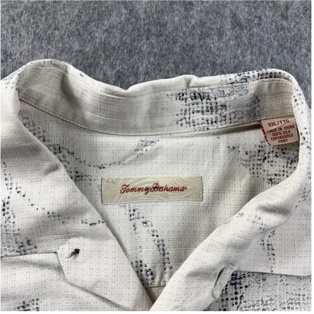 Tommy Bahama 100% Silk Hawaiian Aloha Men's XXL Button Up Shirt Cream/Tan
